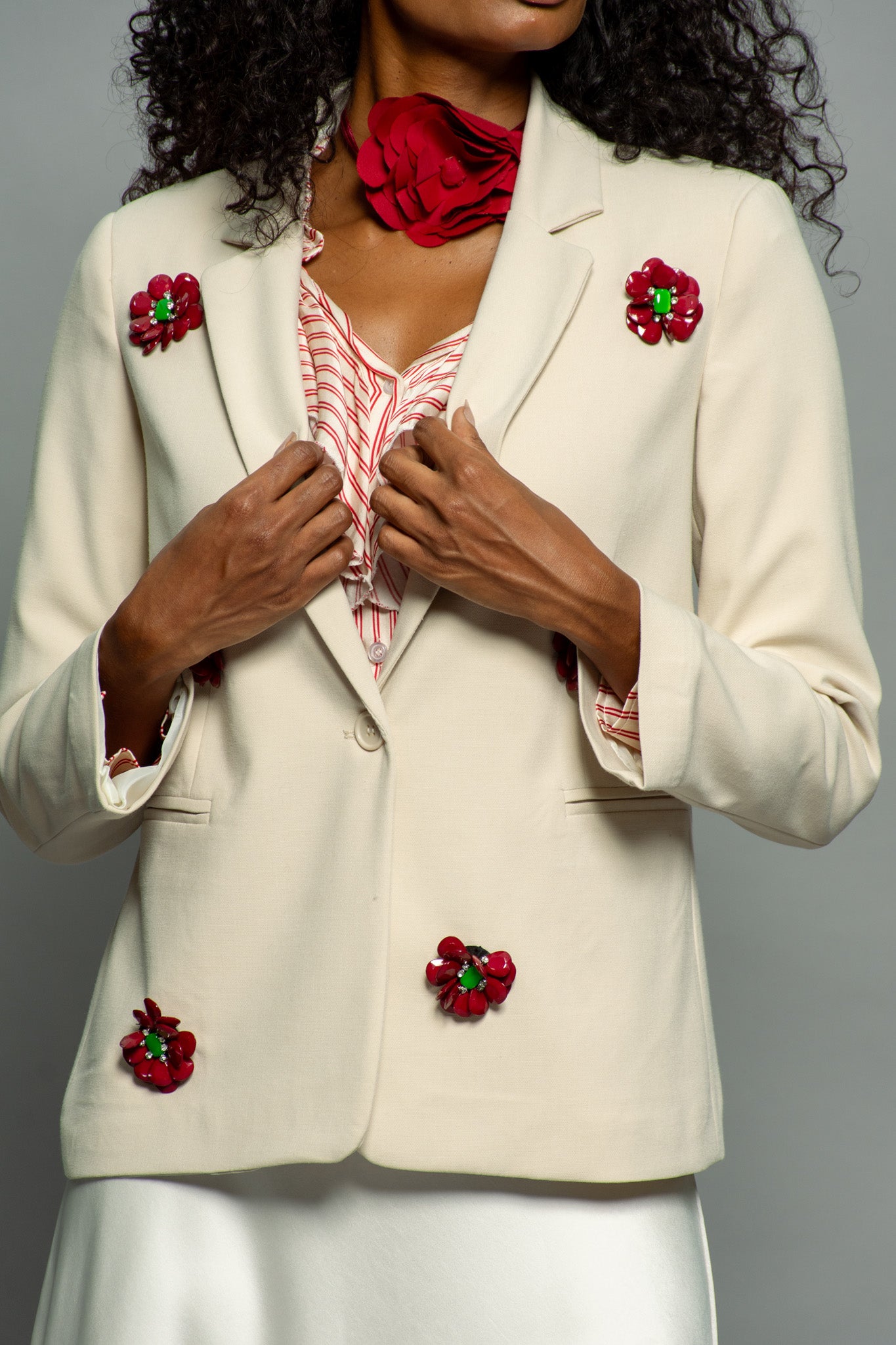 Blazer Pin Flower